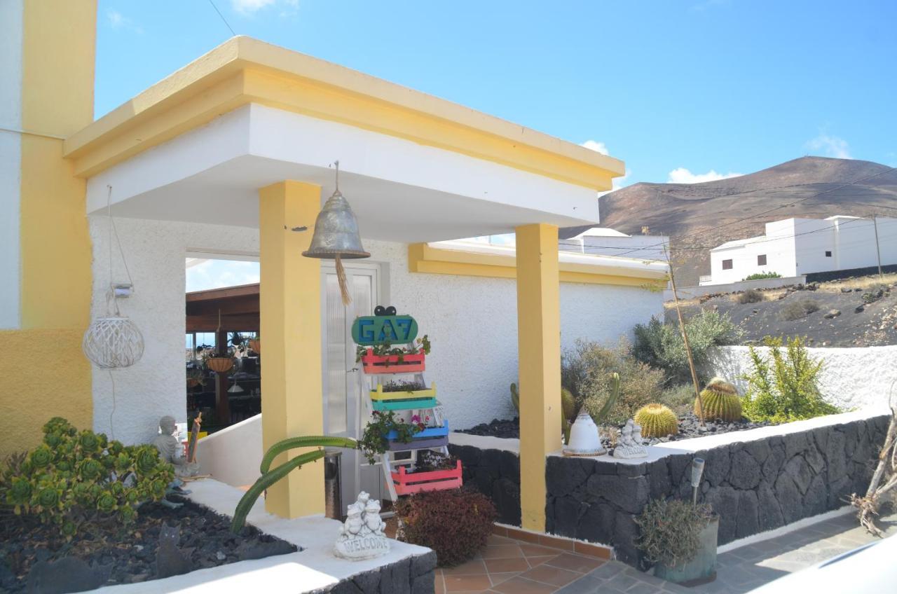 Casa Rural Ga7Colores Only Adult Montana Blanca Luaran gambar